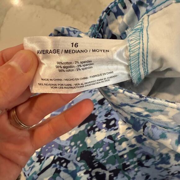 Nine West Chrystie Capri Pants Women's 16 Multicolor Blue Mid Rise Soft Twill - Picture 7 of 7